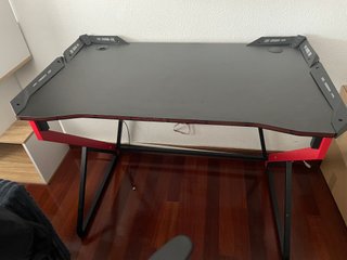 Mesa Gamer BEXUE Negra y Roja