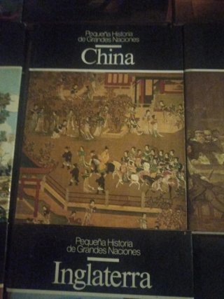 Pequeña historia de grandes naciones