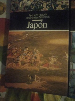 Pequeña historia de grandes naciones