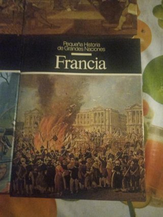 Pequeña historia de grandes naciones