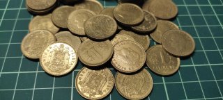 Lote 61 monedas de 1 Peseta Juan Carlos 1975 y '80