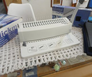 Encuadernadora Fellowes PB200