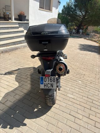 Suzuki V-Strom 650