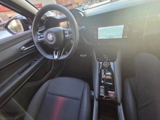 Alfa Romeo Junior 2025