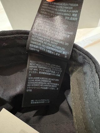 Berretto Balenciaga Nero Donna 2023