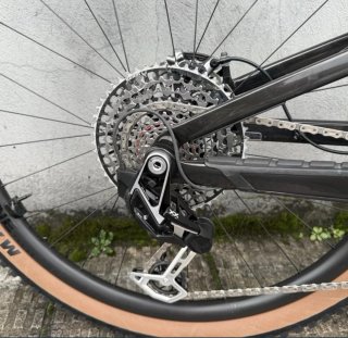 Trek Fuel EXe 9.9 eléctrica 2025 exclusiva