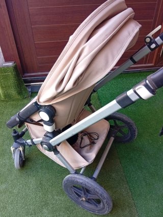 Silla de paseo color beige