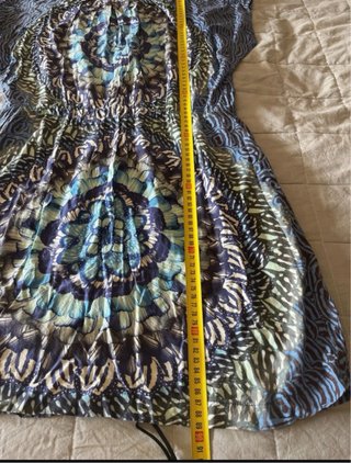 Vestido estampado azul manga corta