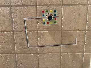 Conjunto toallero y portarrollos baño