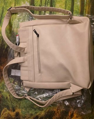 Mochila Misako beige nueva con etiqueta