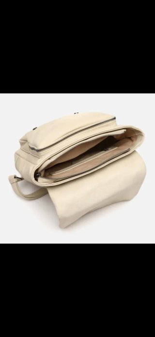 Mochila Misako beige nueva con etiqueta