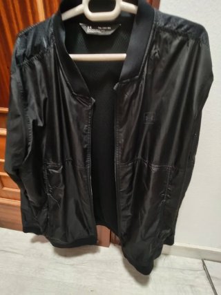 Cazadora deportiva Under Armour XXL