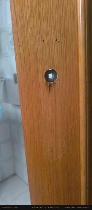 Manillas con condena para  puerta de madera