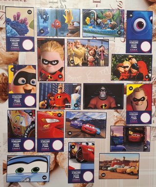 Set completo figurine Movie Moments Pixar NO album