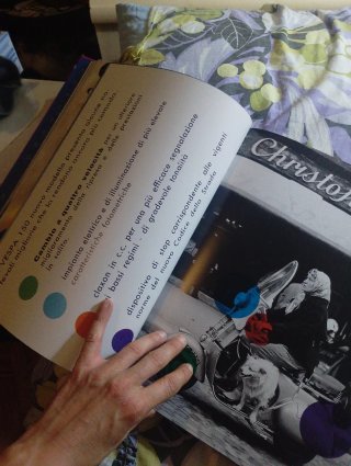 Libro Vespa rosso
