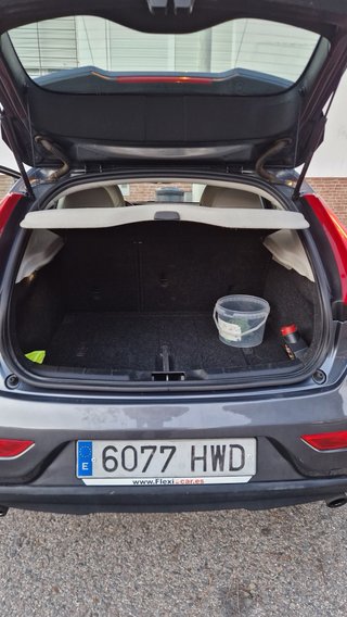 Volvo V40 2014