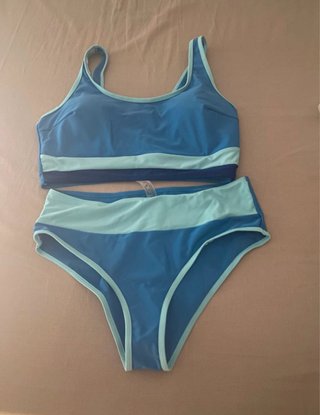 Bikini Talla L Azul y Turquesa Sin estrenar
