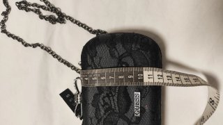 Bolso de fiesta Guess negro encaje