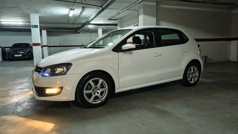 Volkswagen Polo 2013 - foto 1