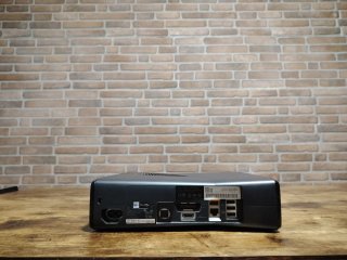 Xbox 360 Slim + Kinect + Mando + 10 Juegos