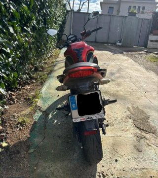 Kawasaki ER6n 2009