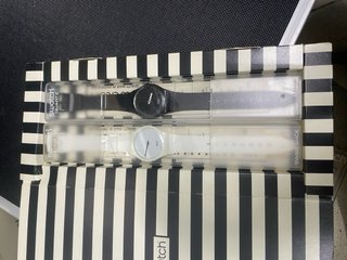 Swatch GZS010 Nero & Bianco