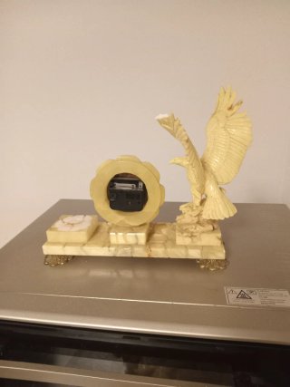 Reloj sobremesa águila ónix/alabastro