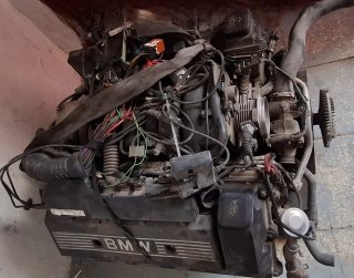 Motor BMW E38 V8 3500