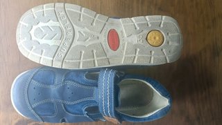 Sandalias niño Titanitos T35 verano. Azul.