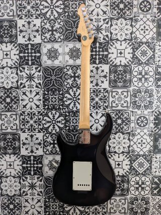 Peavey Raptor Plus EXP HSS Restaurada