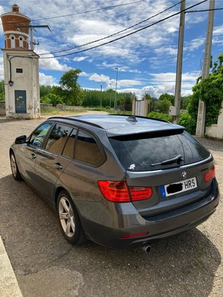 BMW Serie 3 F31 318d 2013