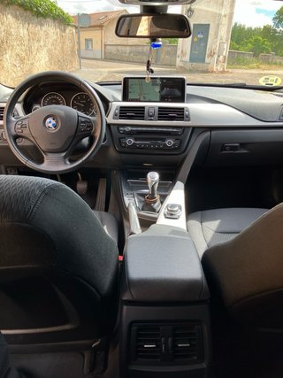 BMW Serie 3 F31 318d 2013