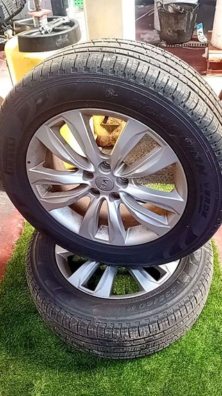 JUEGO LLANTAS Kia Sorento R (XM)(2009->)