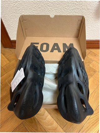 Adidas Yeezy Foam Runner Onyx Talla 44