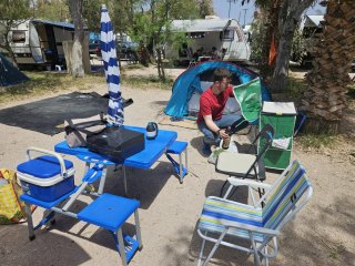 Mesa de camping plegable azul