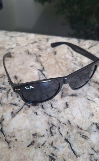 Ray-Ban Wayfarer RB2132 Nero + Custodia