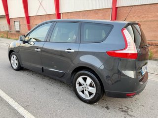Renault Grand Scenic 2010