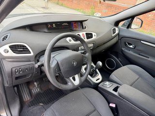 Renault Grand Scenic 2010