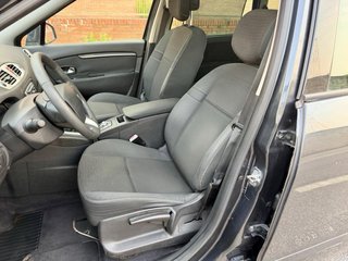 Renault Grand Scenic 2010