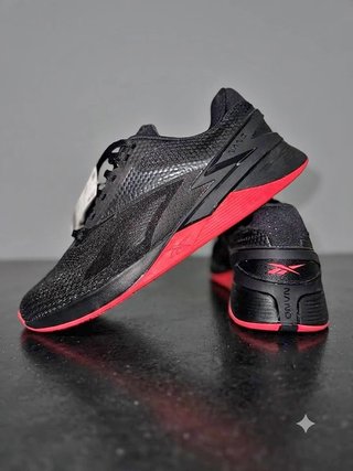 Botas Reebok Hombre Negras y Rojas