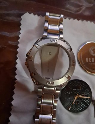 Orologio Versus Versace Rotto