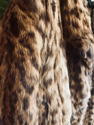 Abrigo piel leopardo_350€ *solo hoy*