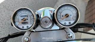 Moto Daelim 125cc Cruiser Negra y Plateada