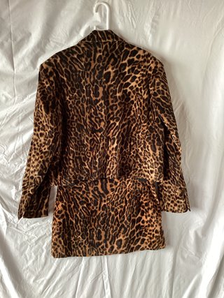 Traje Zara Blazer y Falda Animal Print Talla L