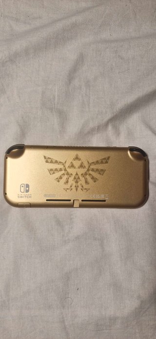 Nintendo Switch Lite Edición Hyrule + Caja