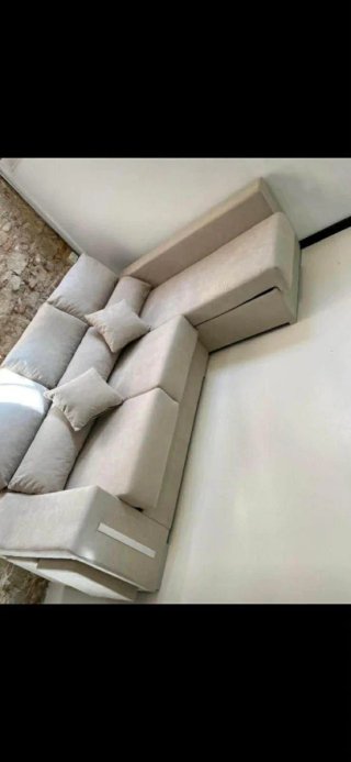 Sofá modular gris de tela