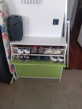 Armario 3 puertas, lampara y zapatero