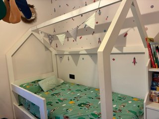 Cama infantil tipo casita