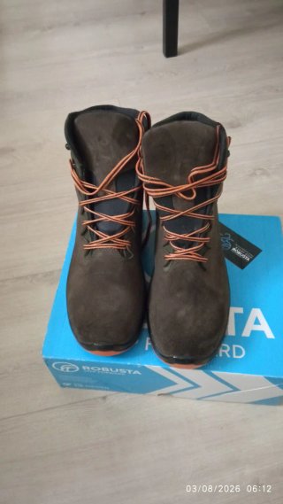 Botas de seguridad Robusta Talla 43. S3+CI+HI+SRC.