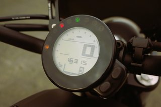 Yamaha XSR700 ABS Akrapovic + Baúl. Apta A2.